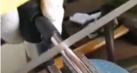 Via Velo U Lock Anti-Theft Test - It's Impossible to Cut the Lock